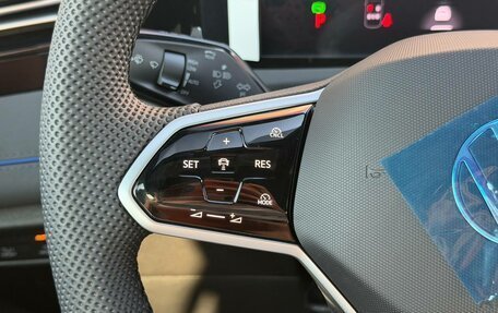 Volkswagen Tiguan, 2026 год, 4 670 000 рублей, 37 фотография