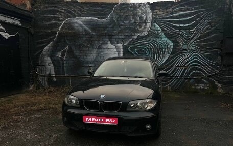 BMW 1 серия, 2005 год, 610 000 рублей, 1 фотография