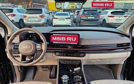 KIA Carnival, 2024 год, 4 880 010 рублей, 3 фотография