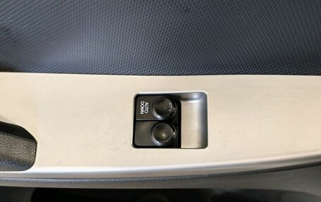 Hyundai Solaris II рестайлинг, 2011 год, 774 000 рублей, 10 фотография
