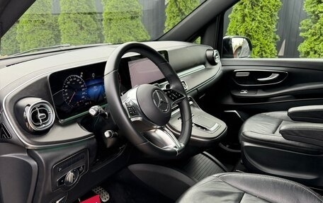Mercedes-Benz V-Класс, 2021 год, 5 350 000 рублей, 10 фотография