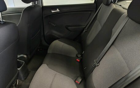 Hyundai Solaris II рестайлинг, 2011 год, 774 000 рублей, 17 фотография