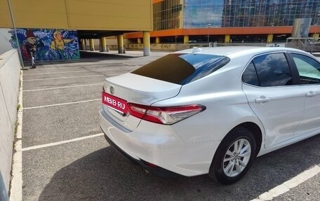 Toyota Camry, 2020 год, 2 650 000 рублей, 13 фотография