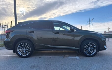 Lexus RX IV рестайлинг, 2019 год, 4 870 000 рублей, 5 фотография