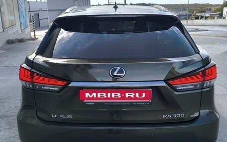 Lexus RX IV рестайлинг, 2019 год, 4 870 000 рублей, 3 фотография