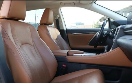 Lexus RX IV рестайлинг, 2019 год, 4 870 000 рублей, 12 фотография