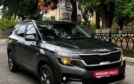 KIA Seltos I, 2022 год, 2 600 000 рублей, 2 фотография