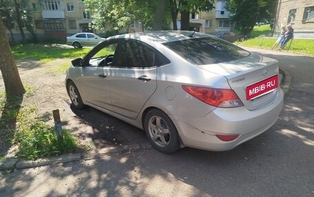 Hyundai Solaris II рестайлинг, 2012 год, 465 000 рублей, 4 фотография