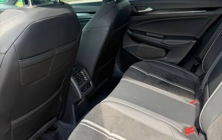 Volkswagen Golf VIII, 2022 год, 1 800 000 рублей, 6 фотография
