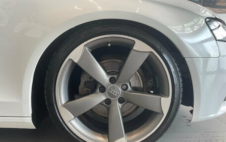 Audi A4, 2010 год, 999 000 рублей, 12 фотография