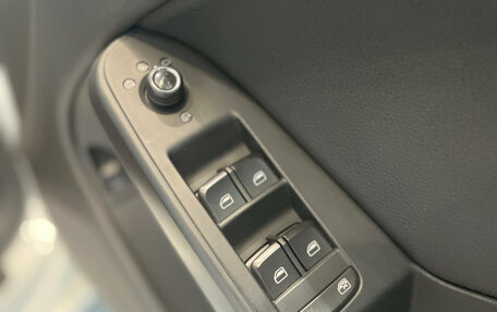 Audi A4, 2010 год, 999 000 рублей, 28 фотография