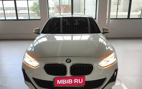 BMW 1 серия, 2021 год, 1 470 000 рублей, 3 фотография