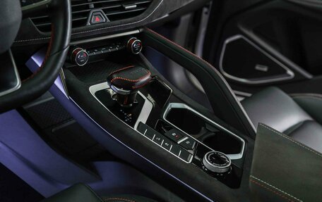 Geely Tugella FY11, 2023 год, 2 650 000 рублей, 6 фотография