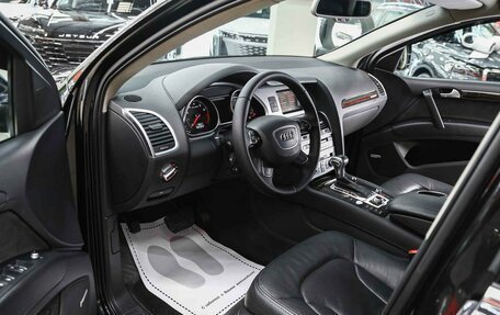 Audi Q7, 2013 год, 1 990 000 рублей, 10 фотография
