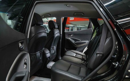 Hyundai Santa Fe III рестайлинг, 2018 год, 2 450 000 рублей, 7 фотография