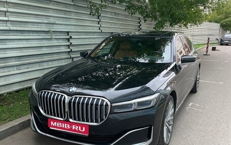 BMW 7 серия, 2021 год, 4 990 000 рублей, 1 фотография