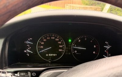 Toyota Land Cruiser 100 рестайлинг 2, 2005 год, 2 600 000 рублей, 1 фотография