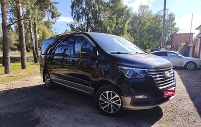 Hyundai Grand Starex Grand Starex I рестайлинг 2, 2020 год, 3 850 000 рублей, 1 фотография