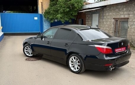 BMW 5 серия, 2007 год, 930 000 рублей, 1 фотография