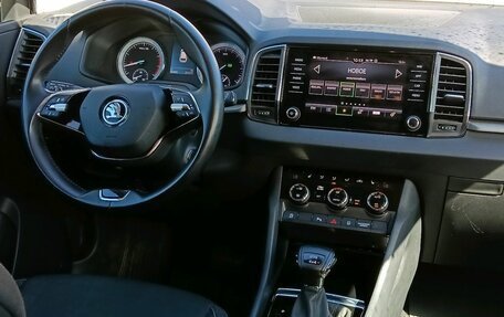 Skoda Karoq I, 2021 год, 2 300 000 рублей, 13 фотография