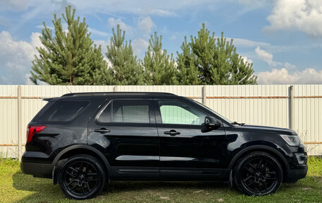 Ford Explorer VI, 2016 год, 2 650 000 рублей, 7 фотография