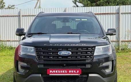 Ford Explorer VI, 2016 год, 2 650 000 рублей, 2 фотография