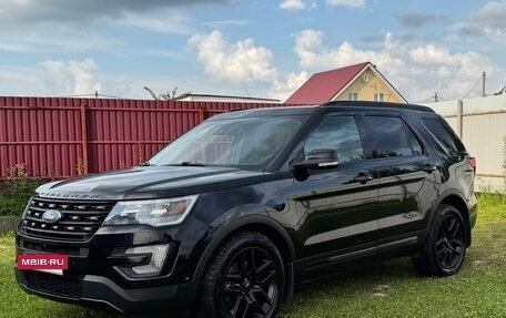 Ford Explorer VI, 2016 год, 2 650 000 рублей, 3 фотография