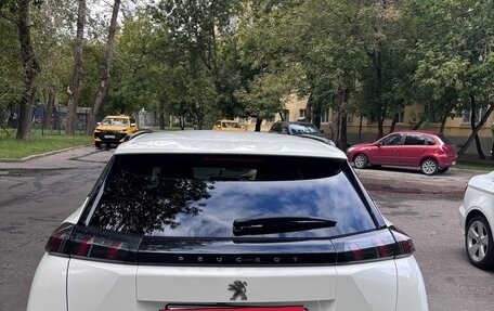 Peugeot 2008 II, 2021 год, 2 200 000 рублей, 9 фотография