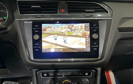 Volkswagen Tiguan II, 2021 год, 10 фотография
