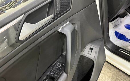 Volkswagen Tiguan II, 2021 год, 14 фотография