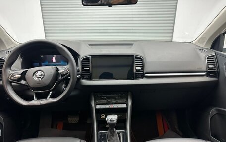 Skoda Karoq I, 2022 год, 2 330 000 рублей, 7 фотография