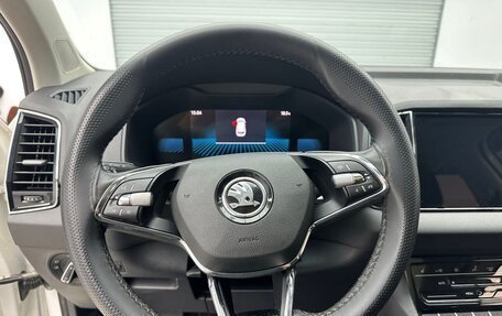 Skoda Karoq I, 2022 год, 2 330 000 рублей, 5 фотография