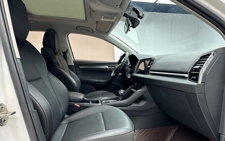 Skoda Karoq I, 2022 год, 2 330 000 рублей, 11 фотография