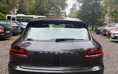 Porsche Macan I рестайлинг, 2018 год, 3 000 000 рублей, 3 фотография