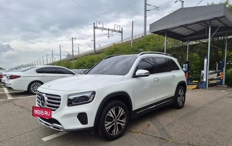 Mercedes-Benz GLB, 2023 год, 2 360 777 рублей, 2 фотография