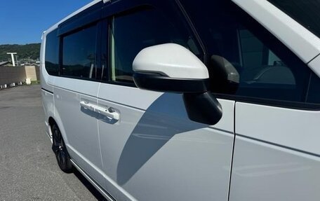Honda Stepwgn, 2023 год, 2 150 000 рублей, 7 фотография