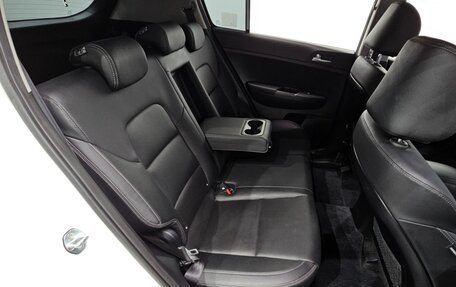 KIA Sportage IV рестайлинг, 2021 год, 2 150 000 рублей, 8 фотография