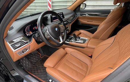 BMW 7 серия, 2021 год, 4 990 000 рублей, 15 фотография