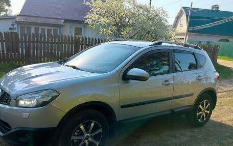 Nissan Qashqai, 2010 год, 1 000 500 рублей, 2 фотография