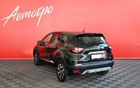 Renault Kaptur I рестайлинг, 2018 год, 1 559 000 рублей, 3 фотография