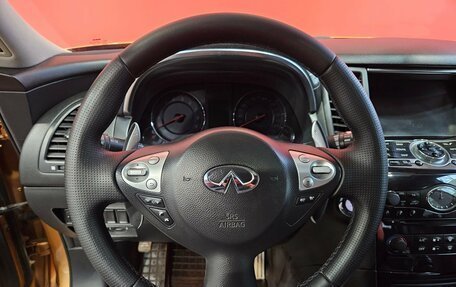 Infiniti FX II, 2010 год, 1 620 000 рублей, 11 фотография