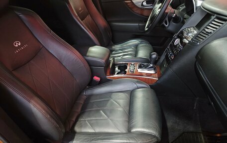 Infiniti FX II, 2010 год, 1 620 000 рублей, 12 фотография