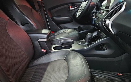 Hyundai ix35 I рестайлинг, 2013 год, 1 150 000 рублей, 13 фотография