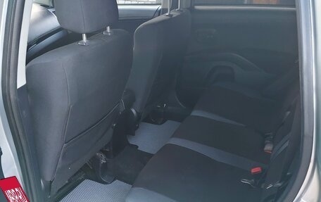 Mitsubishi Outlander III рестайлинг 3, 2011 год, 890 000 рублей, 12 фотография