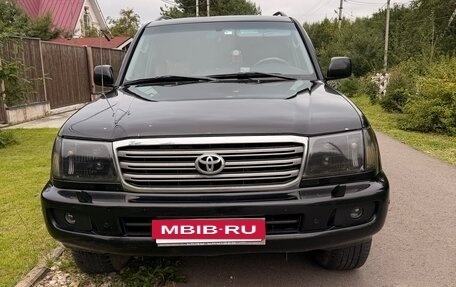 Toyota Land Cruiser 100 рестайлинг 2, 2005 год, 2 600 000 рублей, 14 фотография