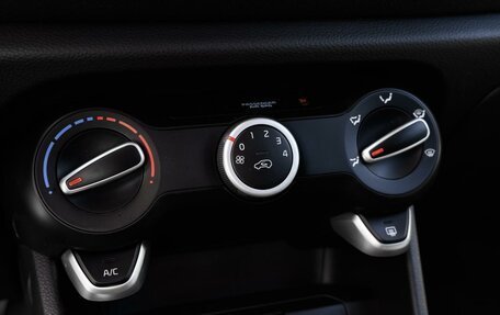 KIA Picanto III рестайлинг, 2018 год, 1 000 000 рублей, 12 фотография