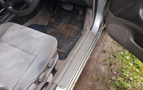 Nissan Avenir II, 1998 год, 349 000 рублей, 14 фотография