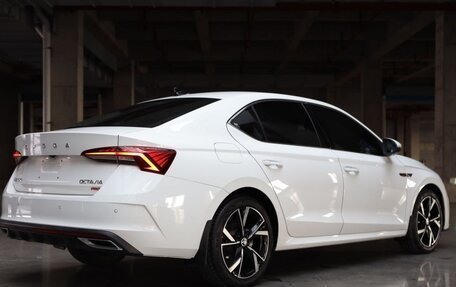 Skoda Octavia IV, 2022 год, 2 340 000 рублей, 4 фотография
