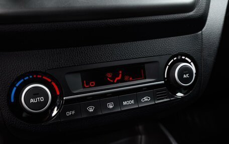 KIA Rio III рестайлинг, 2016 год, 900 000 рублей, 14 фотография