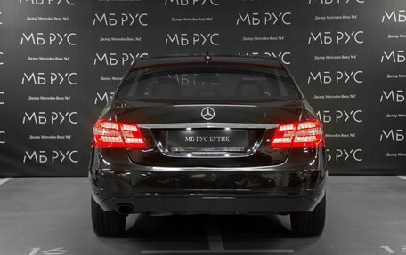Mercedes-Benz E-Класс, 2012 год, 1 250 000 рублей, 4 фотография